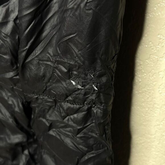 True Religion Womens Puffer Jacket Small - Picture 5 of 6